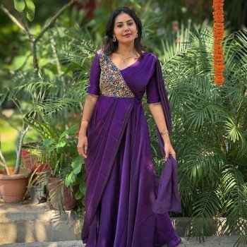 Glossy Georgette Unique Style Saree